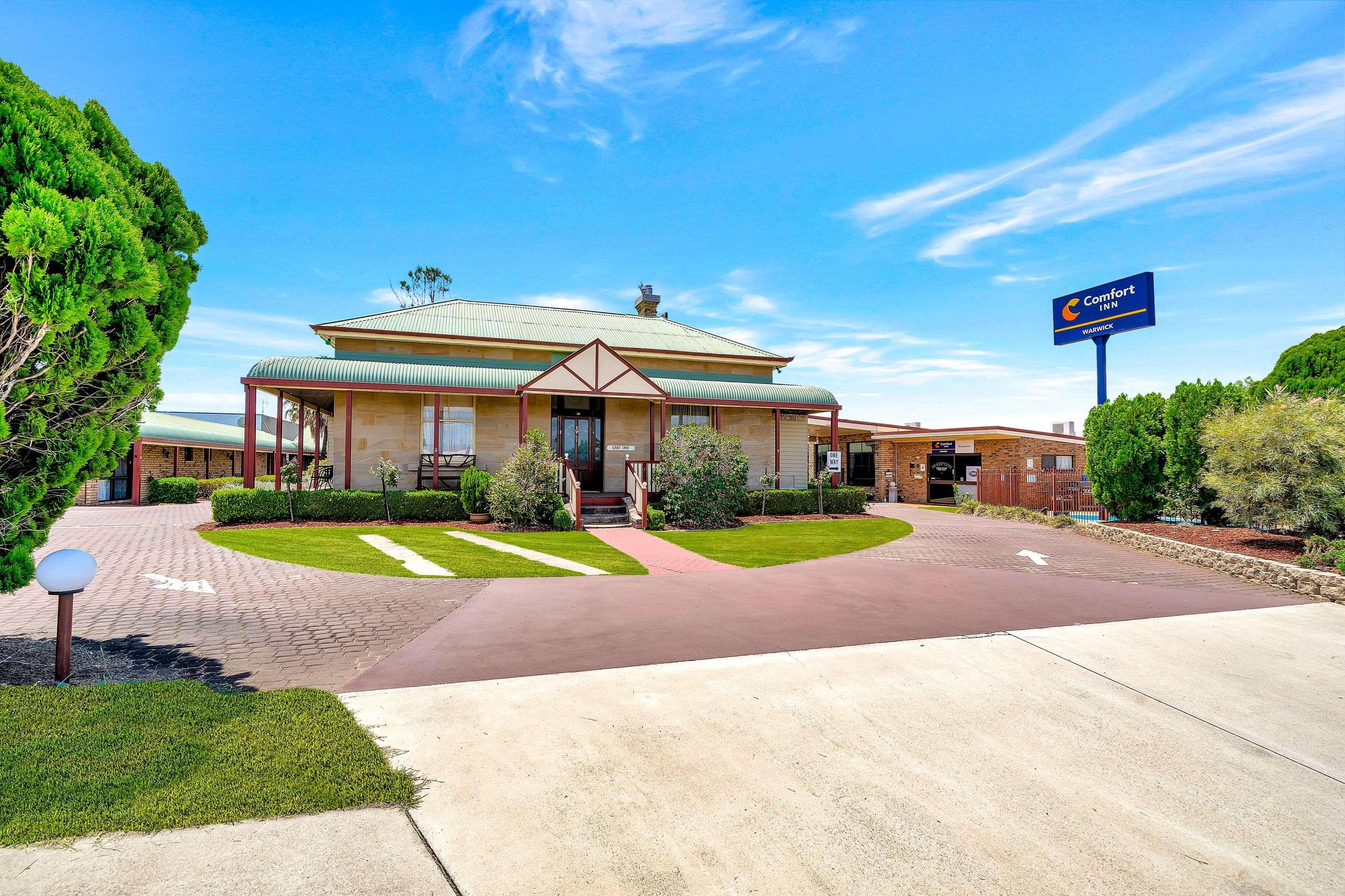 Warwick Settlers Inn Екстер'єр фото