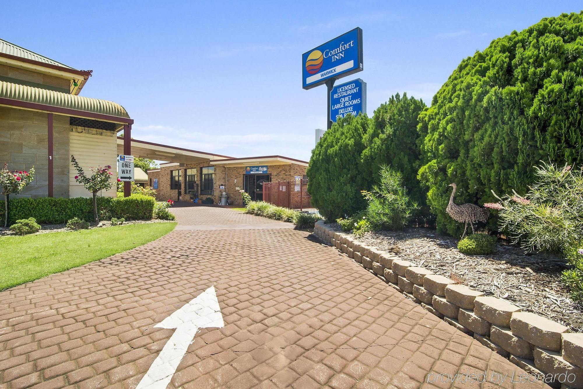 Warwick Settlers Inn Екстер'єр фото